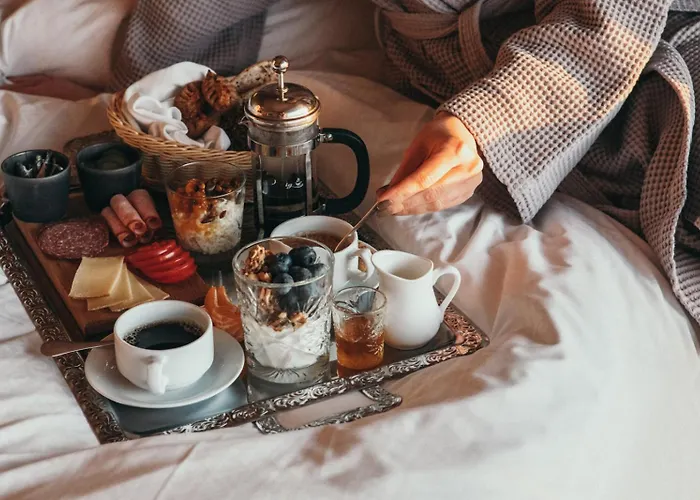 Peak - Boutique & Restaurant