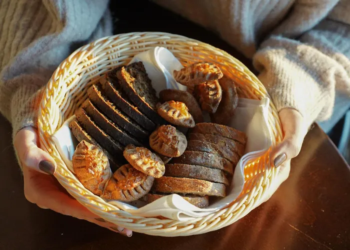 Peak - Boutique & Restaurant